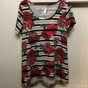 Lot of 2 LuLaRoe Christy T
